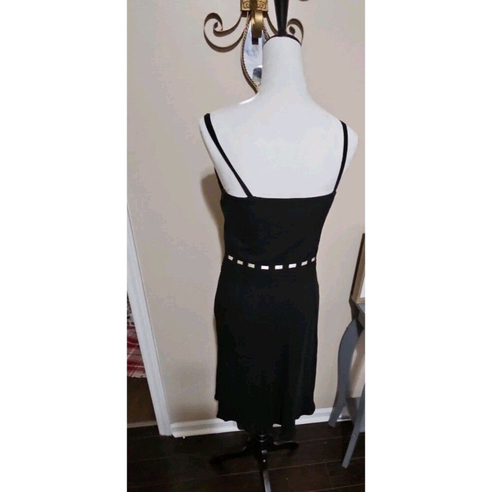 Ann Taylor Loft Dress 100% Silk Womens Black floral embroidery at the bust.sz 6 - Picture 3 of 11